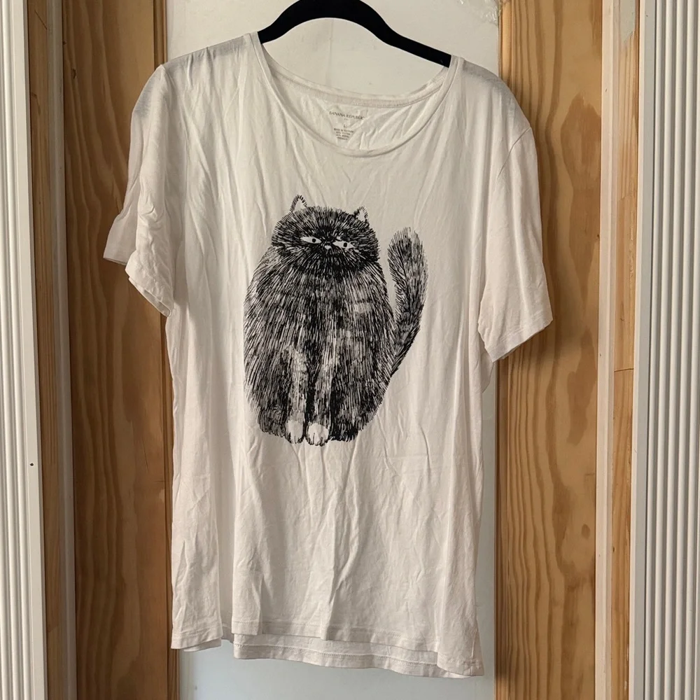 Banana RepublicWhite Cat Graphic T-Shirt - Pet Lover Tee